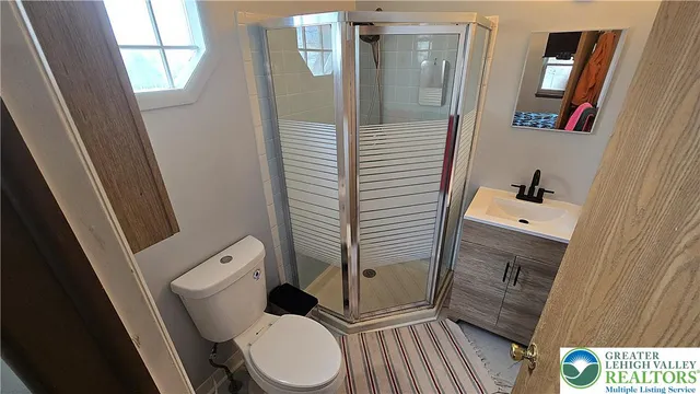 $325,000 | 1391 Presidential Drive, Whitehall, PA 18052