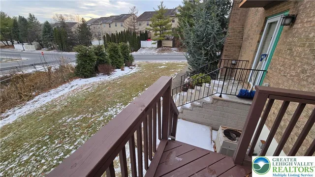 $325,000 | 1391 Presidential Drive, Whitehall, PA 18052