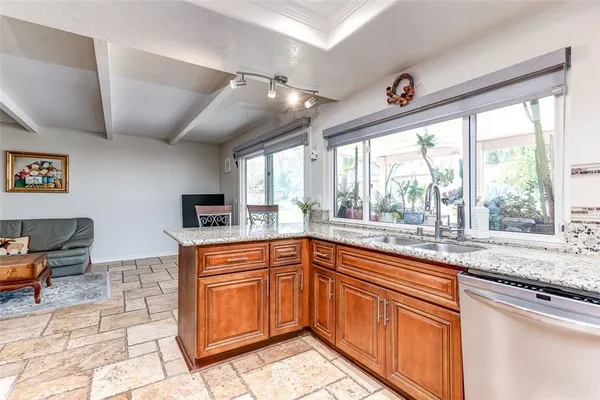 $1,410,000 | 6269 Calle Jaime, Anaheim, CA 92807