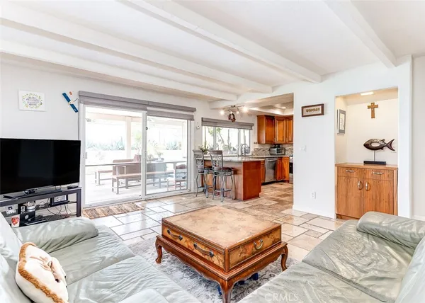 $1,410,000 | 6269 Calle Jaime, Anaheim, CA 92807