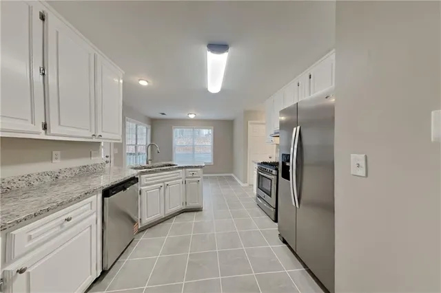 $2,000 | 3261 Chesterfield Court, Snellville, GA 30039