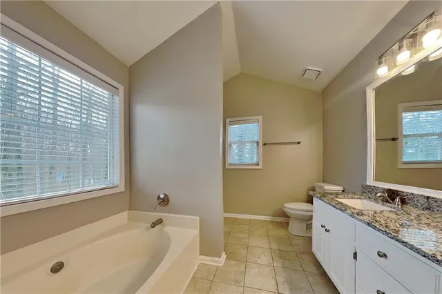 $2,000 | 3261 Chesterfield Court, Snellville, GA 30039