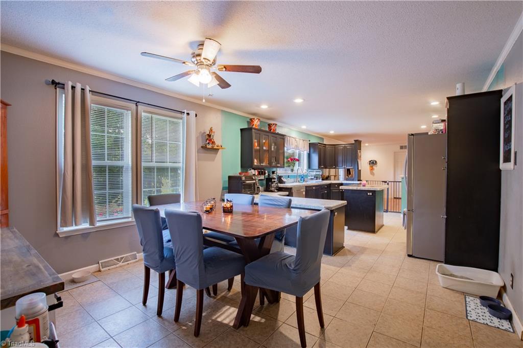 752 Frazier View Road Randleman, NC 27317 - Photo 6 of 22 Gallery Image 6