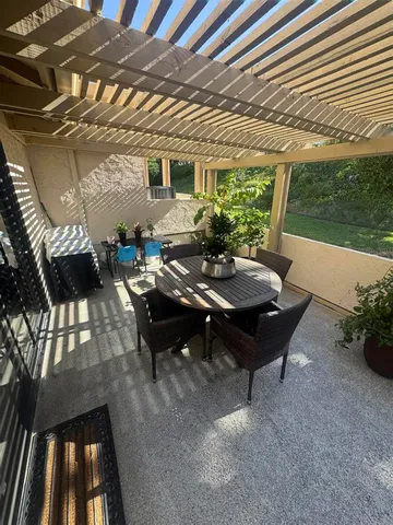 $560,000 | 12885 Camino De La Breccia, San Diego, CA 92128