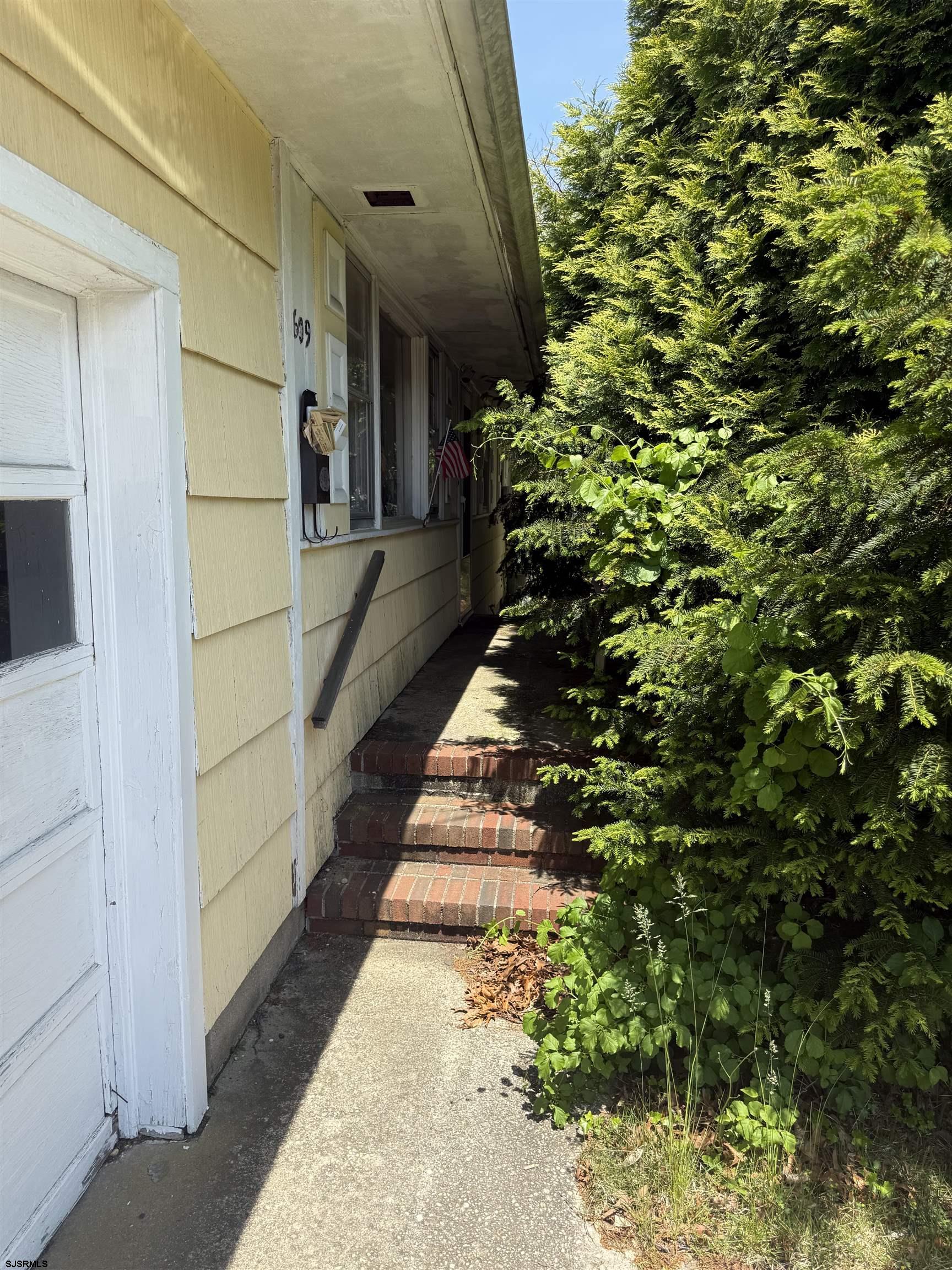 609 Pitney Road Absecon, NJ 08201 - Photo 1 of 20