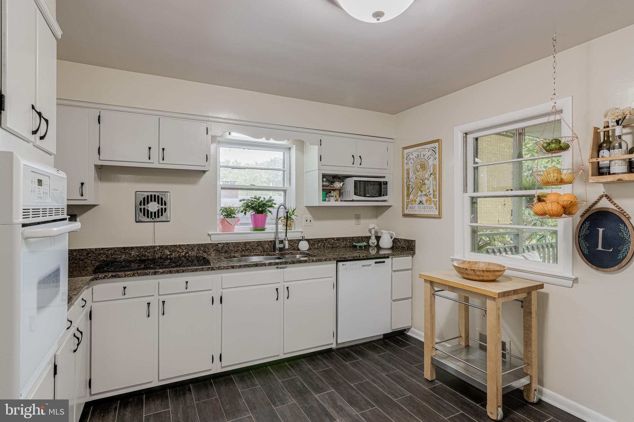 5607 Lockwood Road Cheverly, MD 20785 - Photo 5 of 49 Gallery Image 5