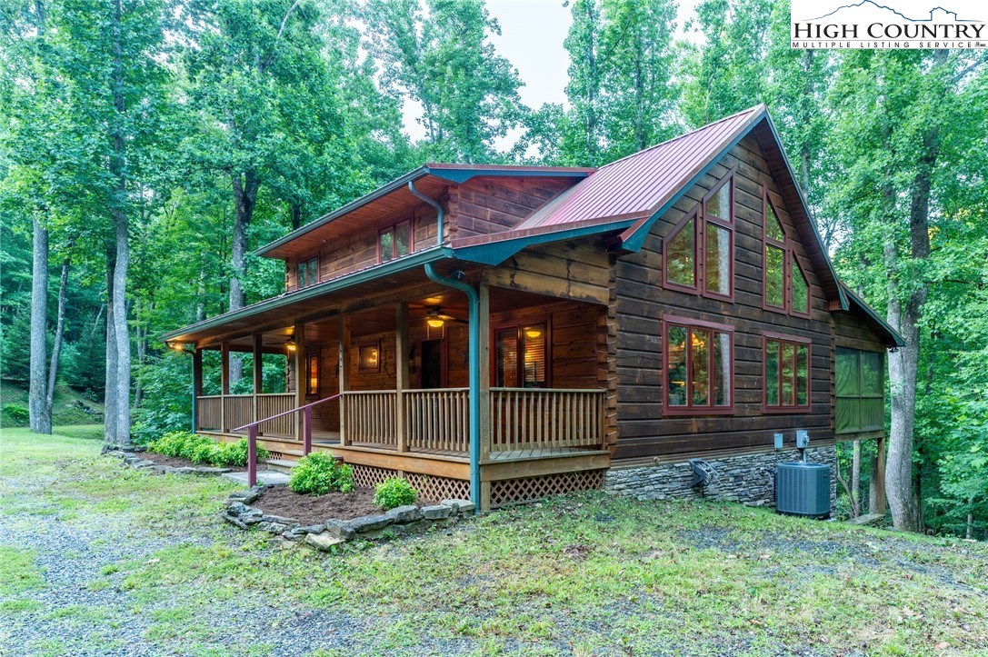 160 Capote Court Boone, NC 28607 - Photo 3 of 45 front view of a house with a yard