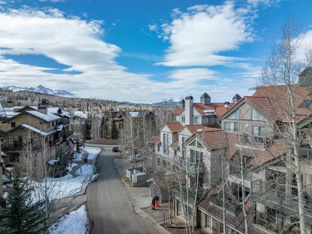 $2,000,000 | 117 Lost Creek Lane, Unit 31, Telluride, CO 81435