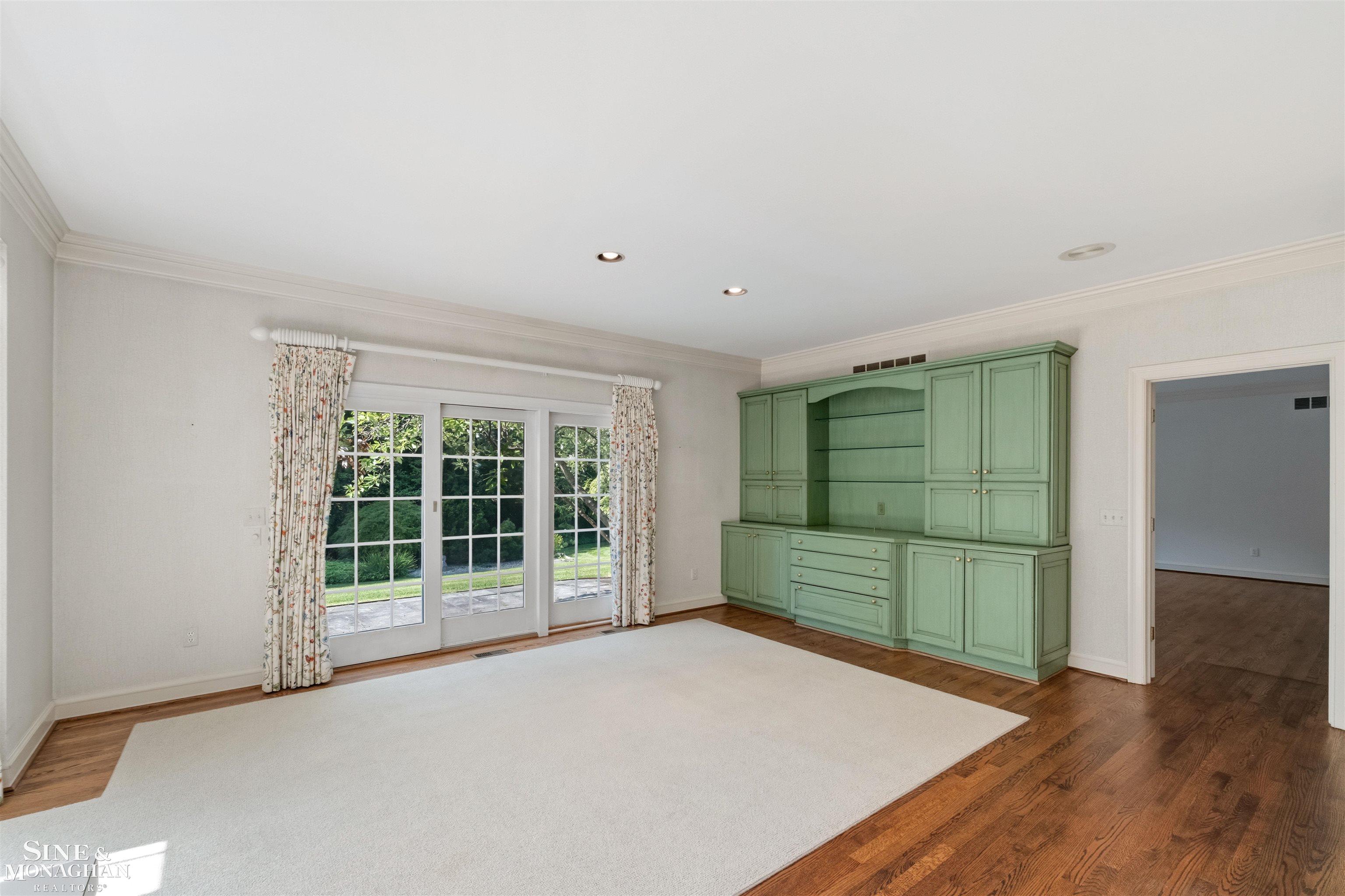 159 Cloverly Road Grosse Pointe Farms, MI 48236 - Photo 21 of 77 Gallery Image 21