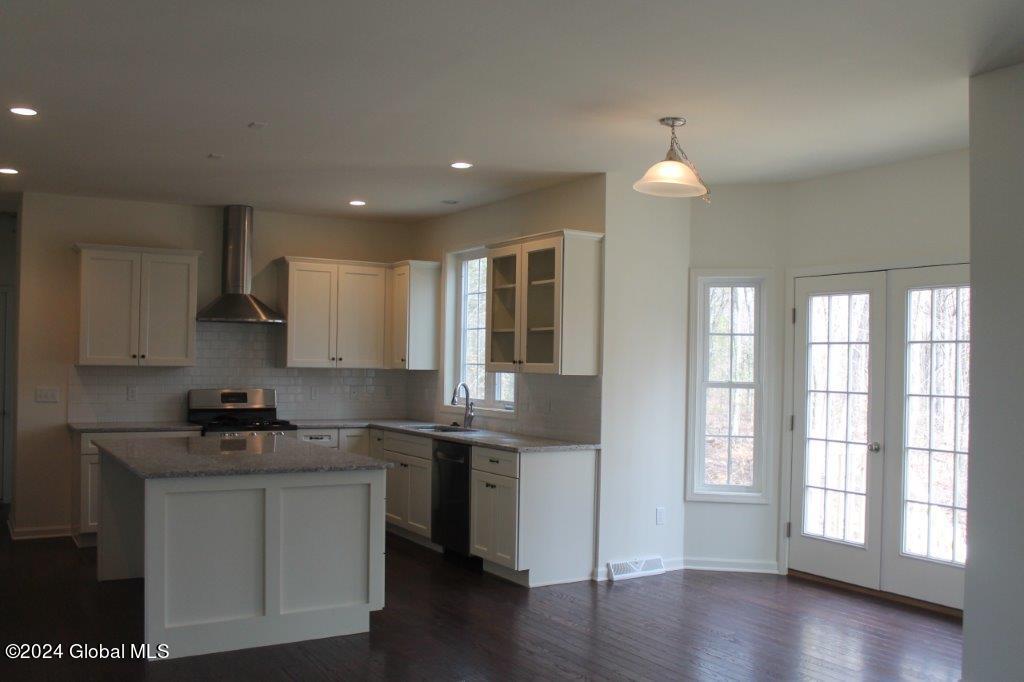 15 Jack Drive Halfmoon, NY 12065 - Photo 5 of 24 img_4540_25233402332_o