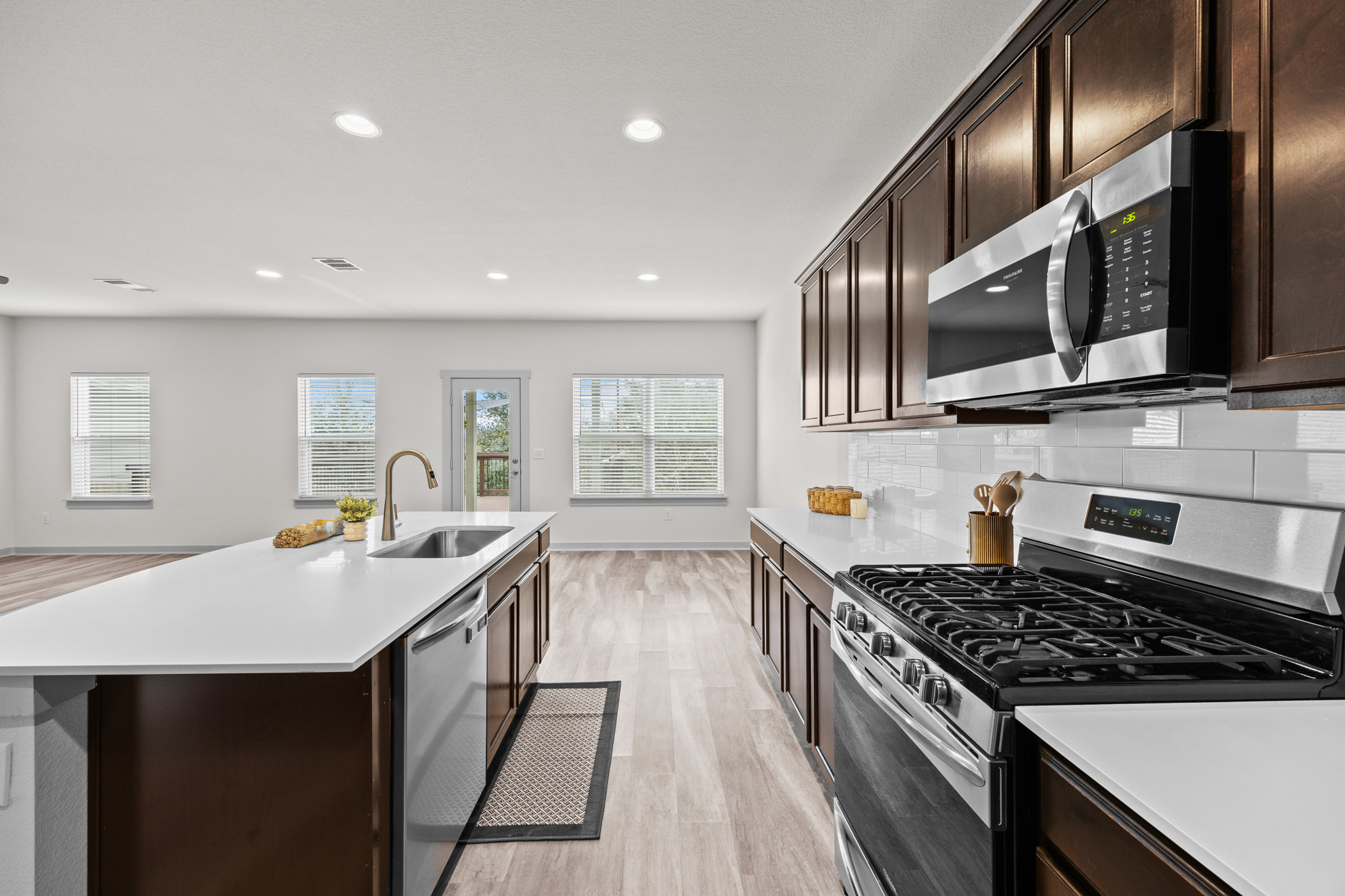 8324 Mimi Lane Austin, TX 78724 - Photo 11 of 40