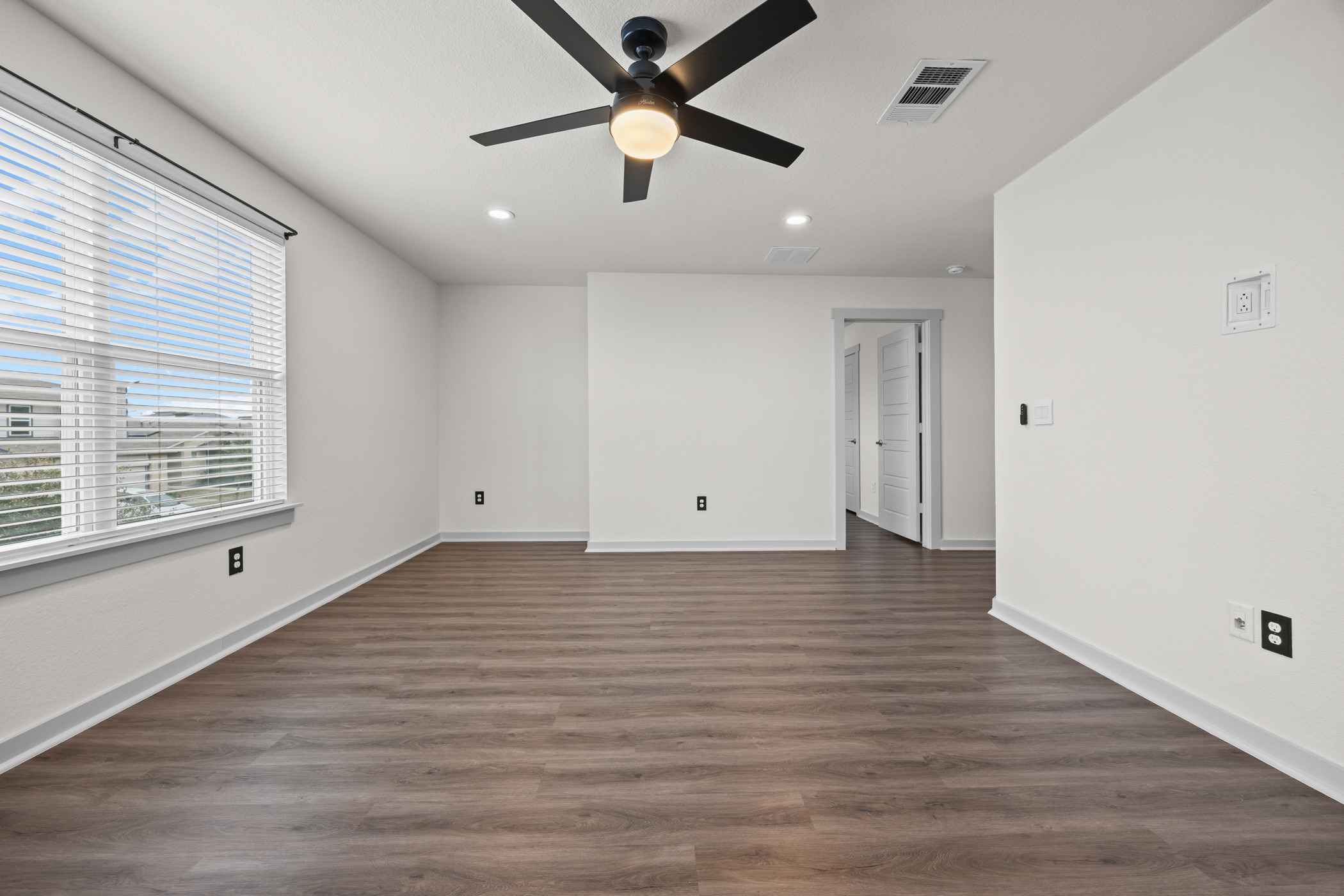 8324 Mimi Lane Austin, TX 78724 - Photo 18 of 40