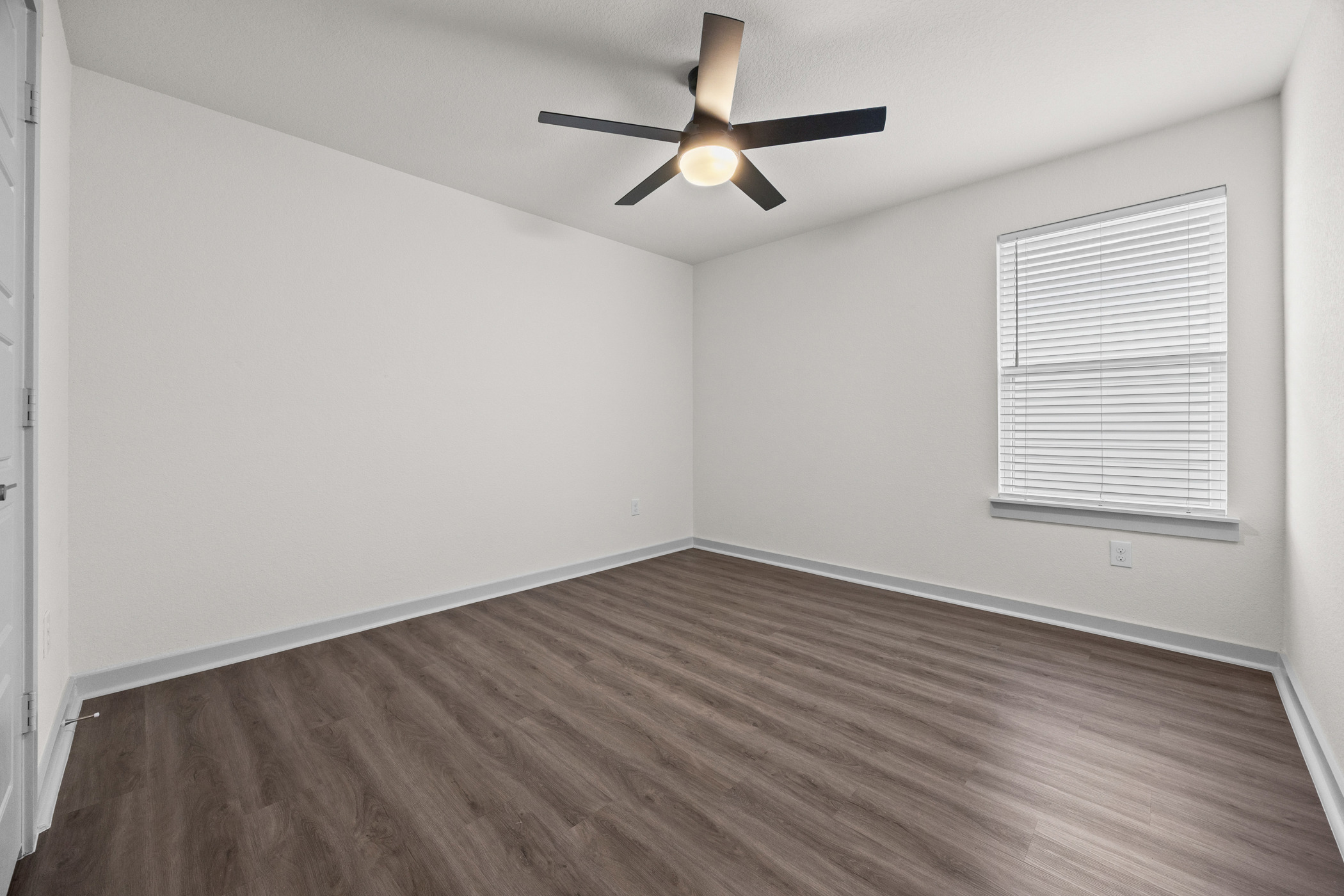 8324 Mimi Lane Austin, TX 78724 - Photo 26 of 40 Bedroom 4