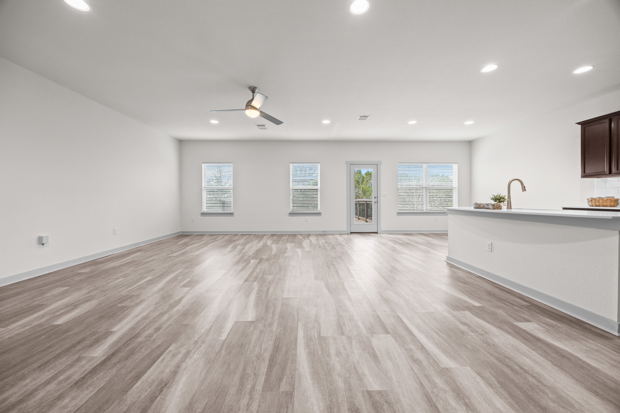 8324 Mimi Lane Austin, TX 78724 - Photo 8 of 40