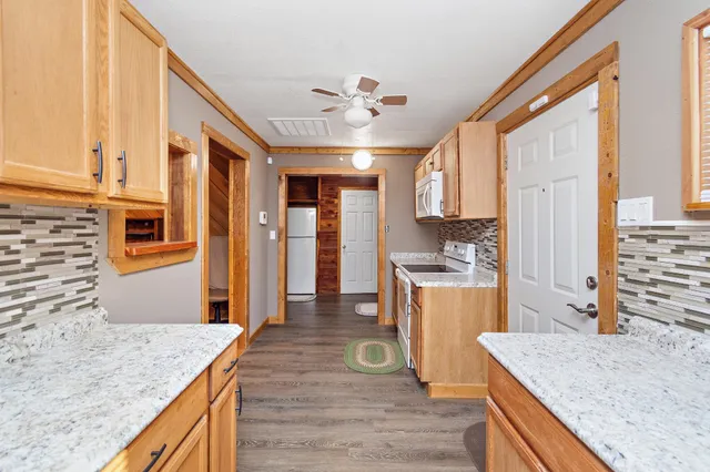 $299,900 | 244 Dickerson Street, Altamont, TN 37301