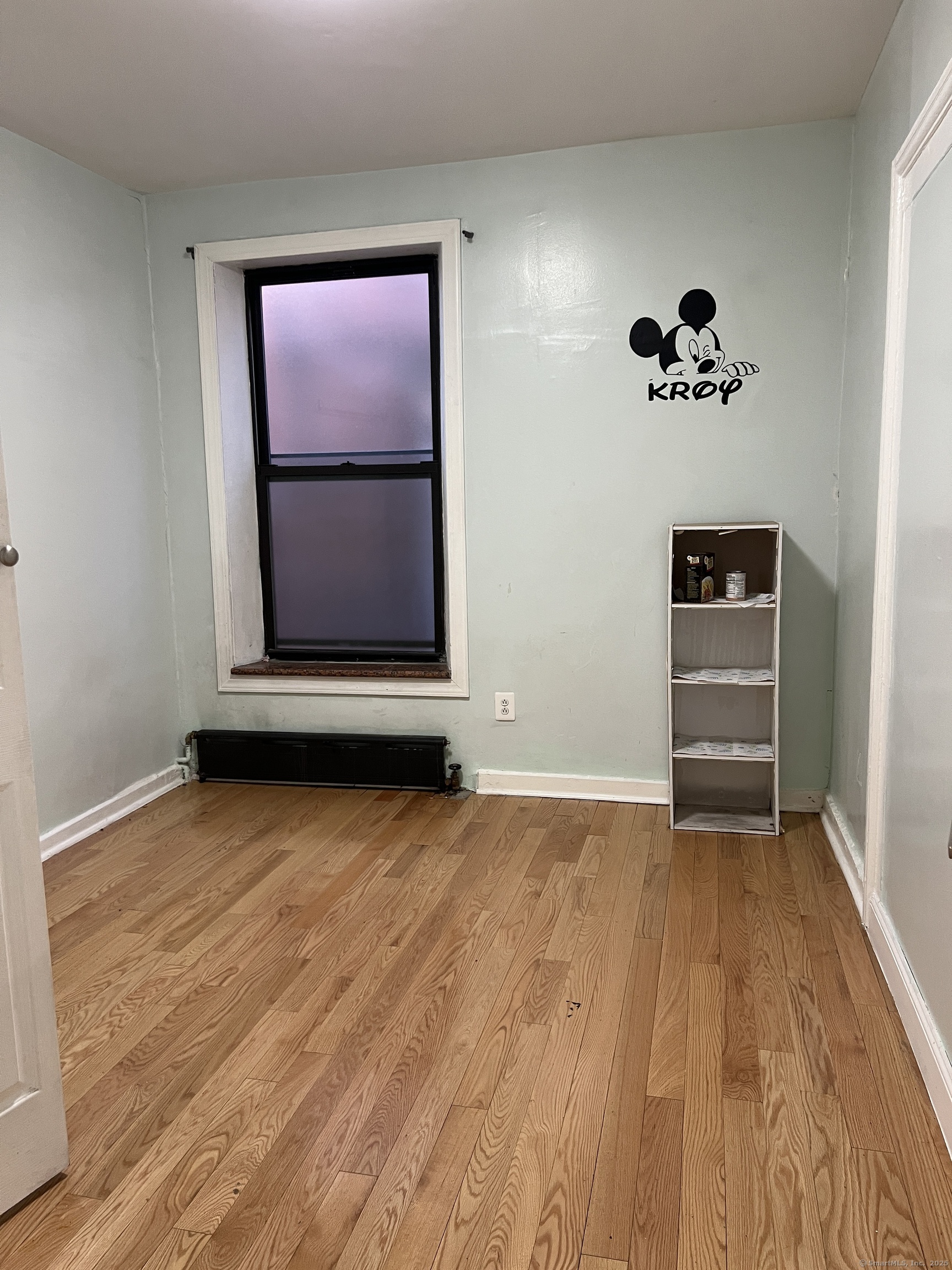 546 Congress Avenue, Unit 1 New Haven, CT 06519 - Photo 10 of 14 a view of an empty room with a window
