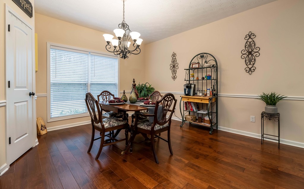 93 Roseanne Loop Hamilton, GA 31811 - Photo 7 of 22 Dinning Room/Eat-In Kitchen Area