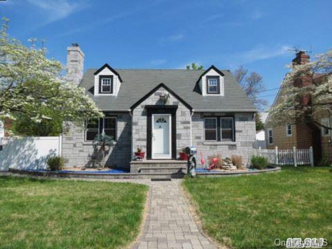 635 Garfield Road Baldwin, NY 11510 - Photo 1 of 1 Gallery Image 1