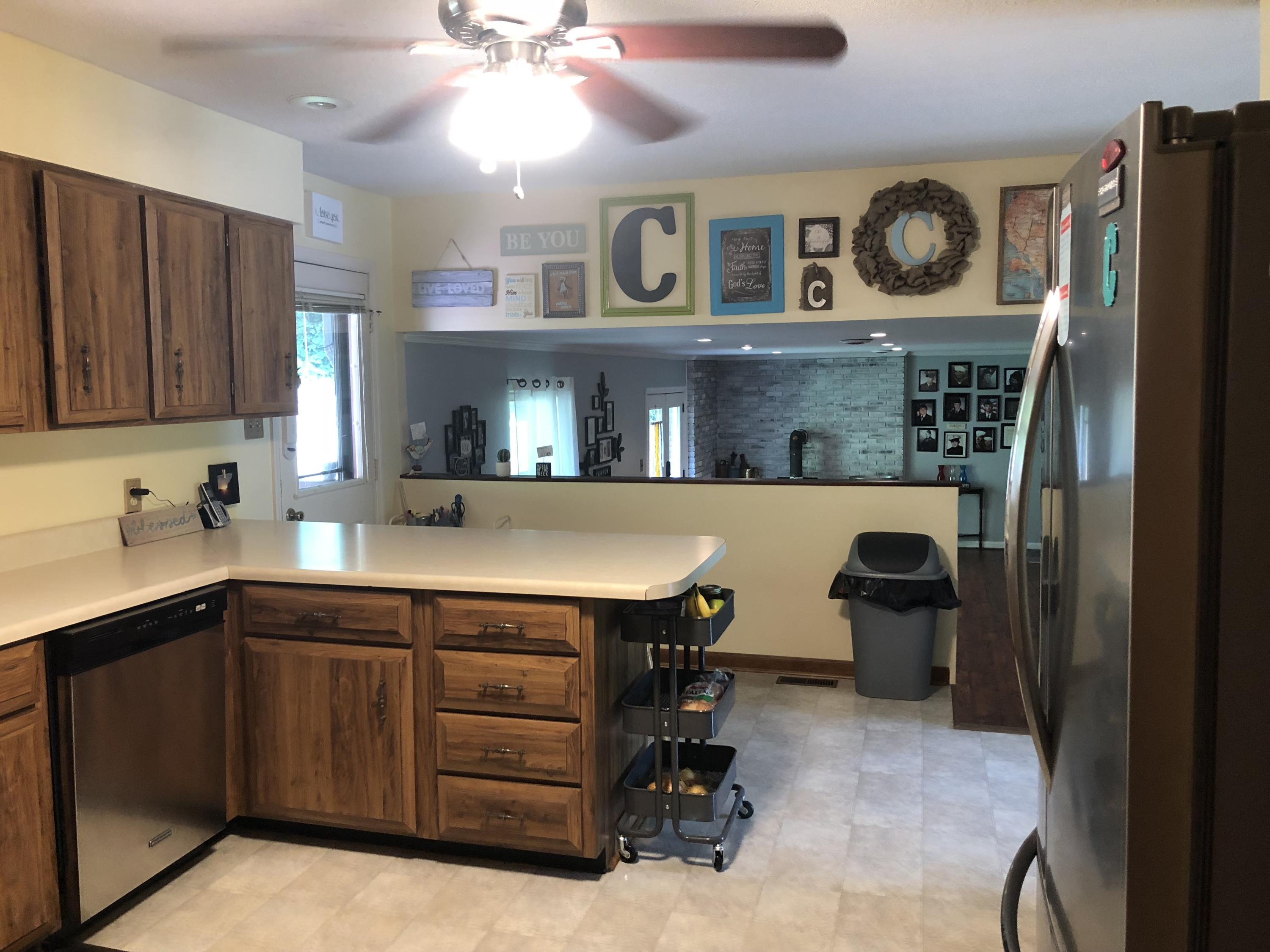 9913 Elkins Road Heiskell, TN 37754 - Photo 14 of 27 kitchen