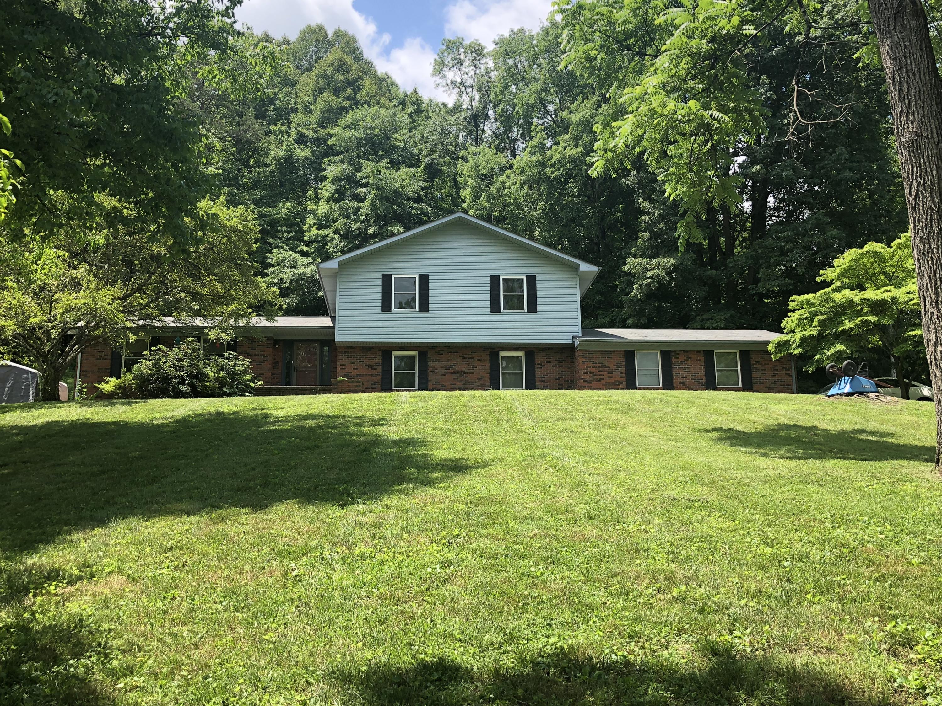 9913 Elkins Road Heiskell, TN 37754 - Photo 3 of 27 front