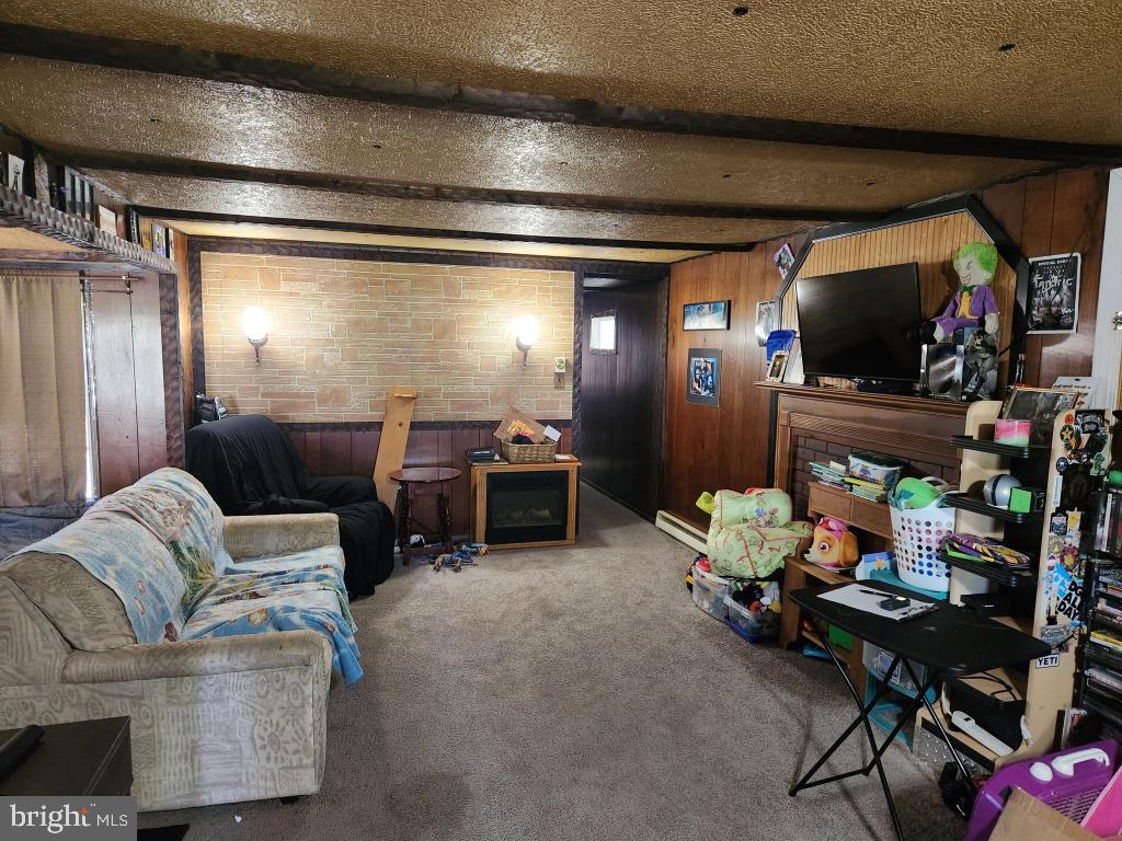 1692 Gish Road Manheim, PA 17545 - Photo 13 of 35 Gallery Image 13