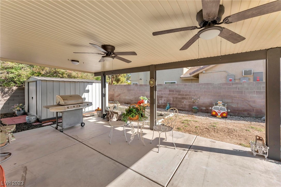 2332 Valleywood Road Henderson, NV 89014 - Photo 27 of 37
