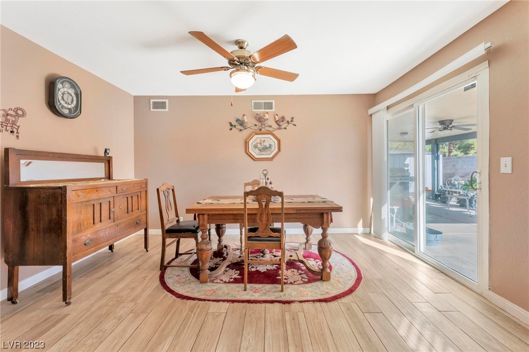 2332 Valleywood Road Henderson, NV 89014 - Photo 8 of 37