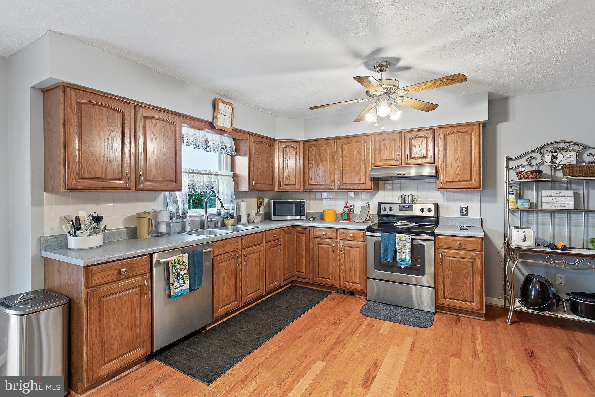 293 Huntersridge Road Winchester, VA 22602 - Photo 15 of 55 Gallery Image 15