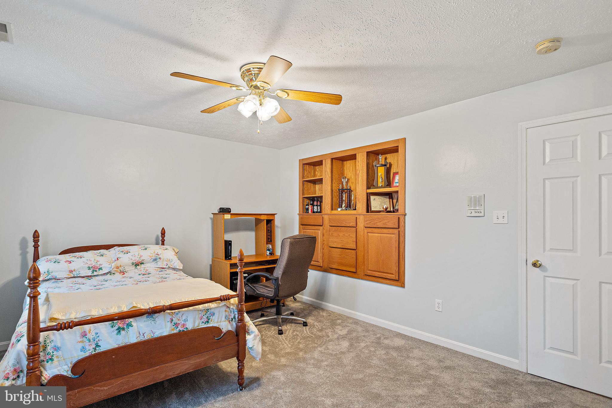 293 Huntersridge Road Winchester, VA 22602 - Photo 29 of 55 3rd Bedroom