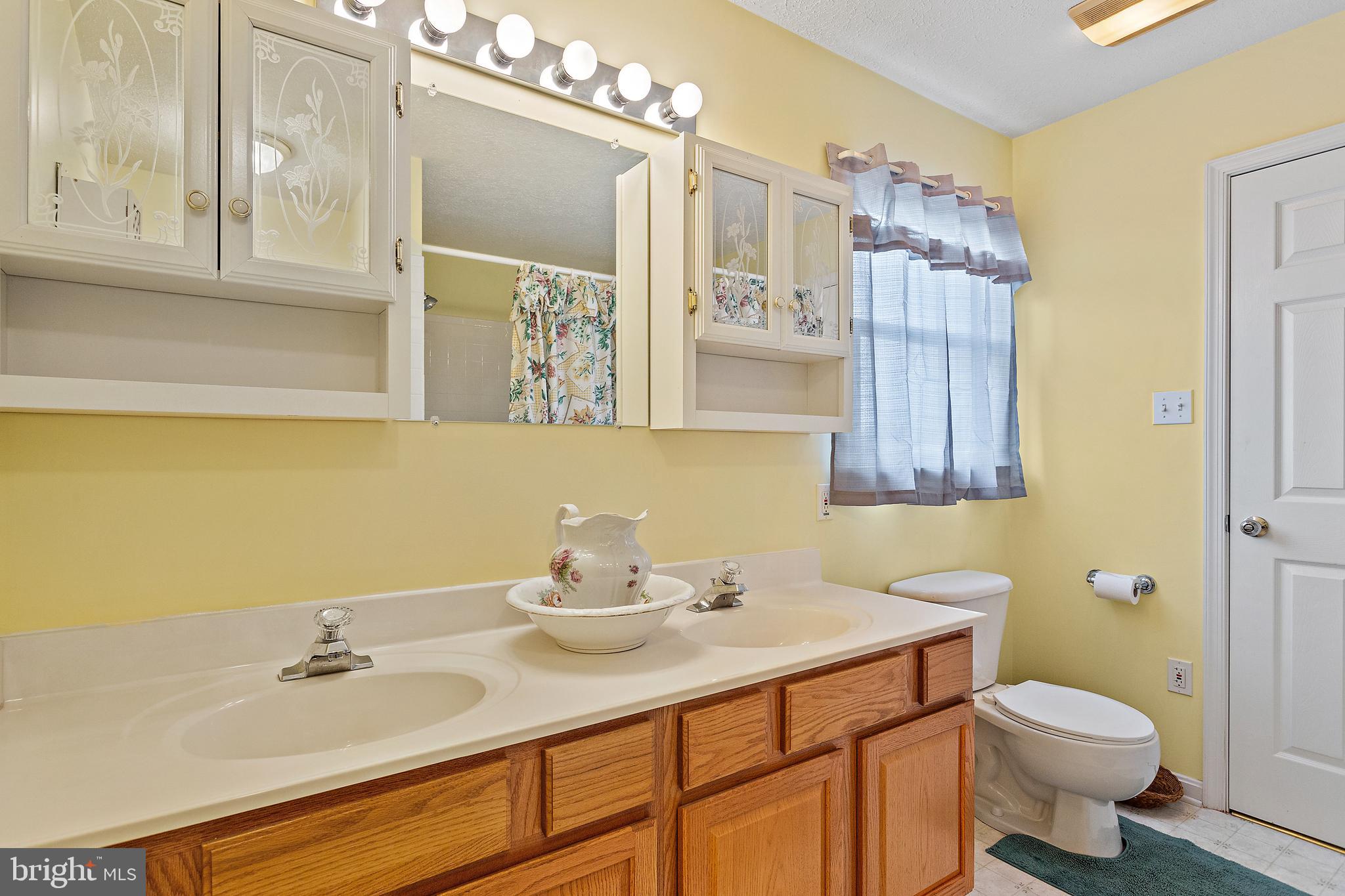 293 Huntersridge Road Winchester, VA 22602 - Photo 31 of 55 Full Bath #2