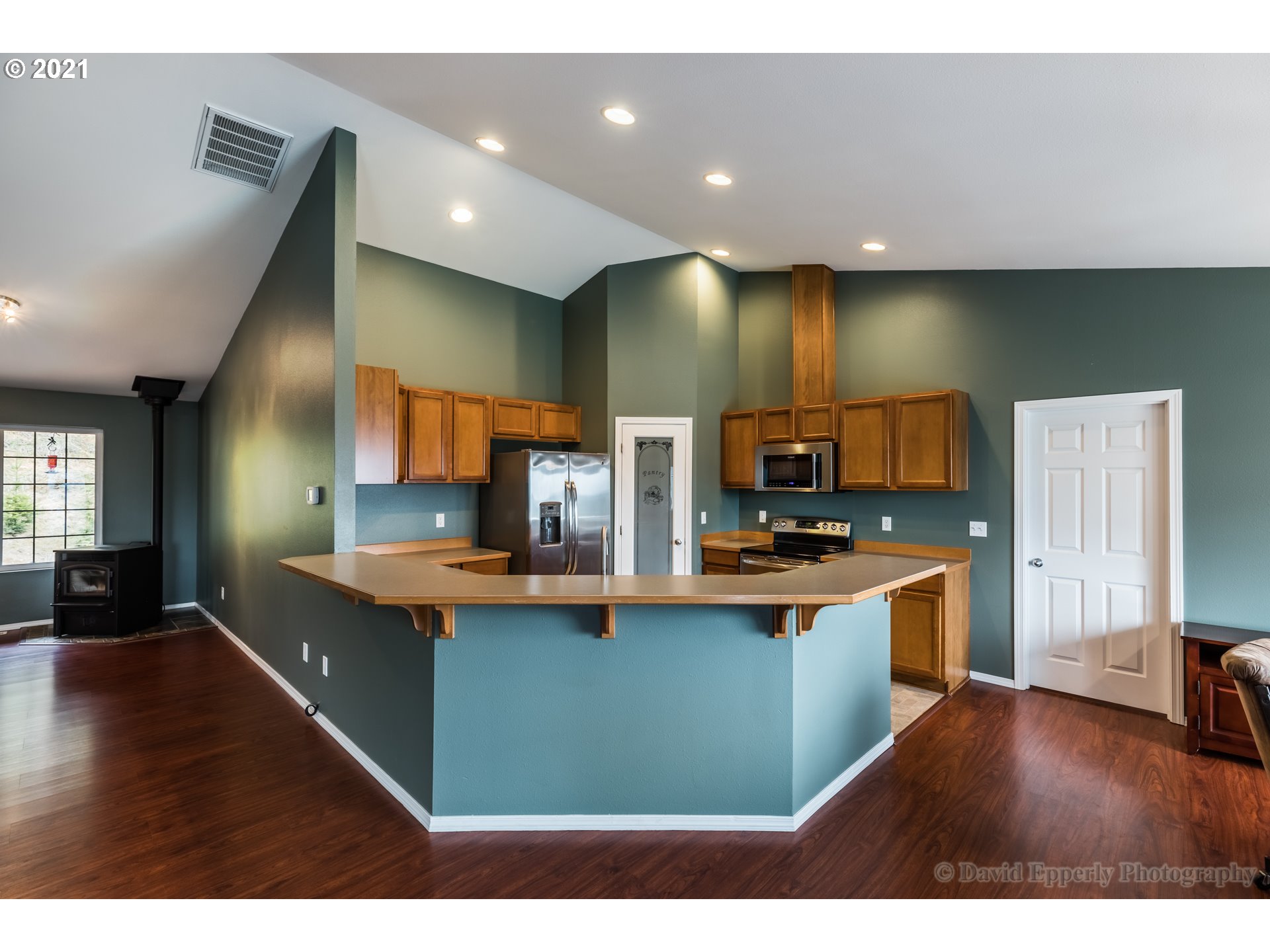 70567 Walker Road Rainier, OR 97048 - Photo 8 of 30 Gallery Image 8