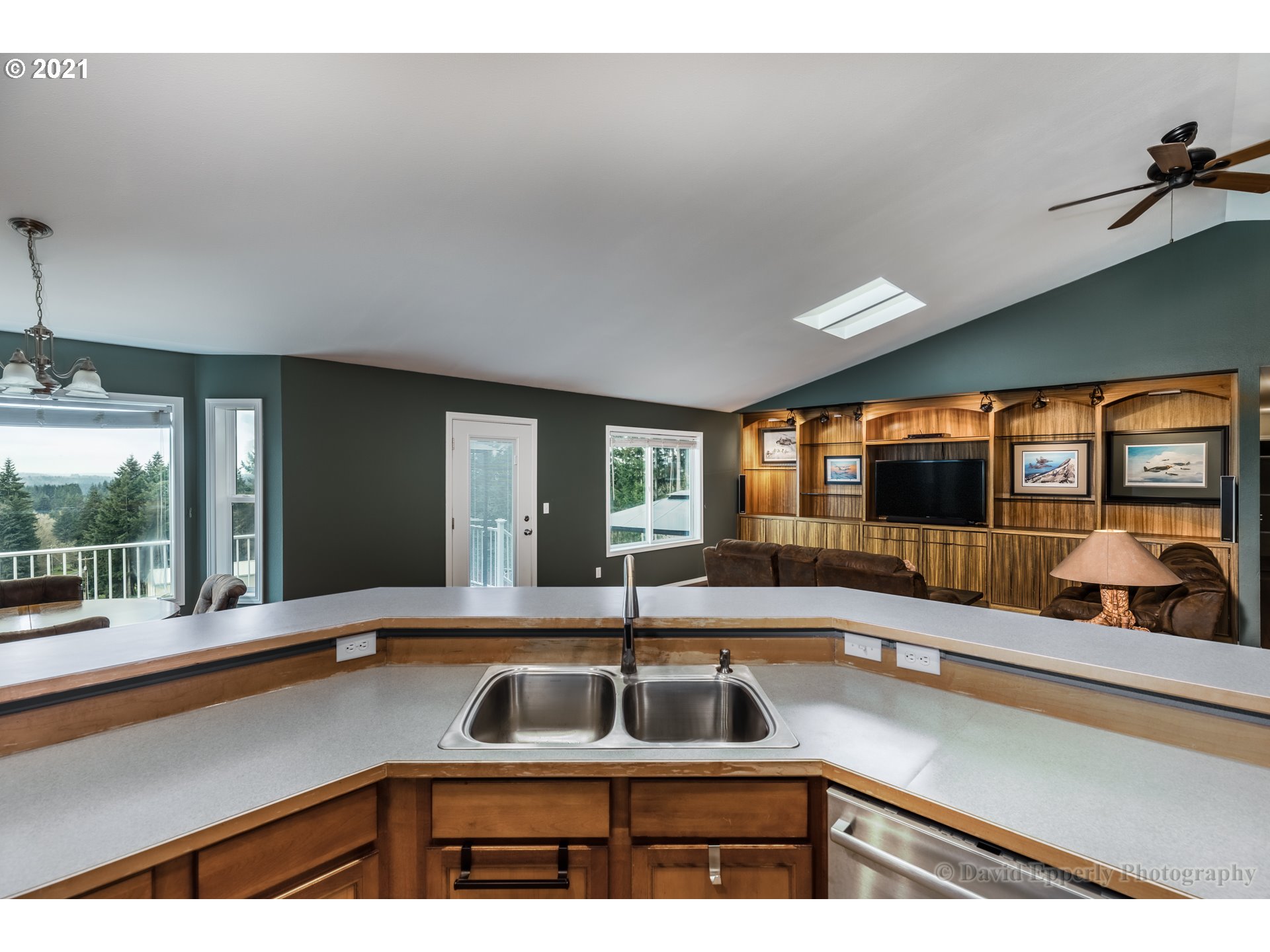 70567 Walker Road Rainier, OR 97048 - Photo 10 of 30 Gallery Image 10