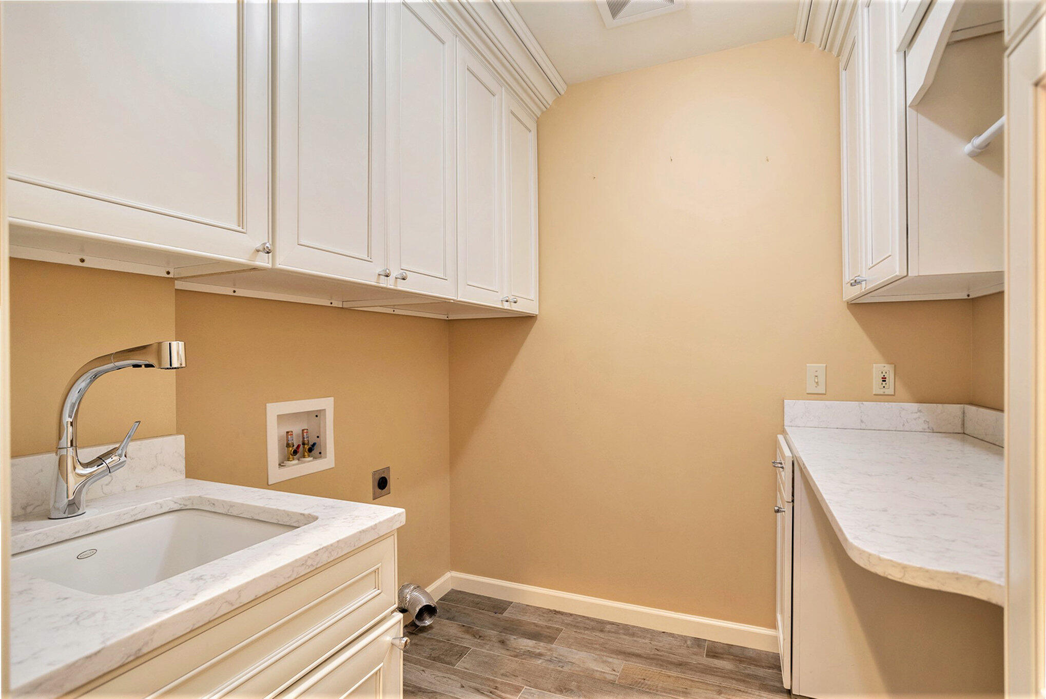 22601 Saddle Ridge Lane Battle Creek, MI 49017 - Photo 27 of 50 027_22601_saddle_ridge_ln_battle_creek_m