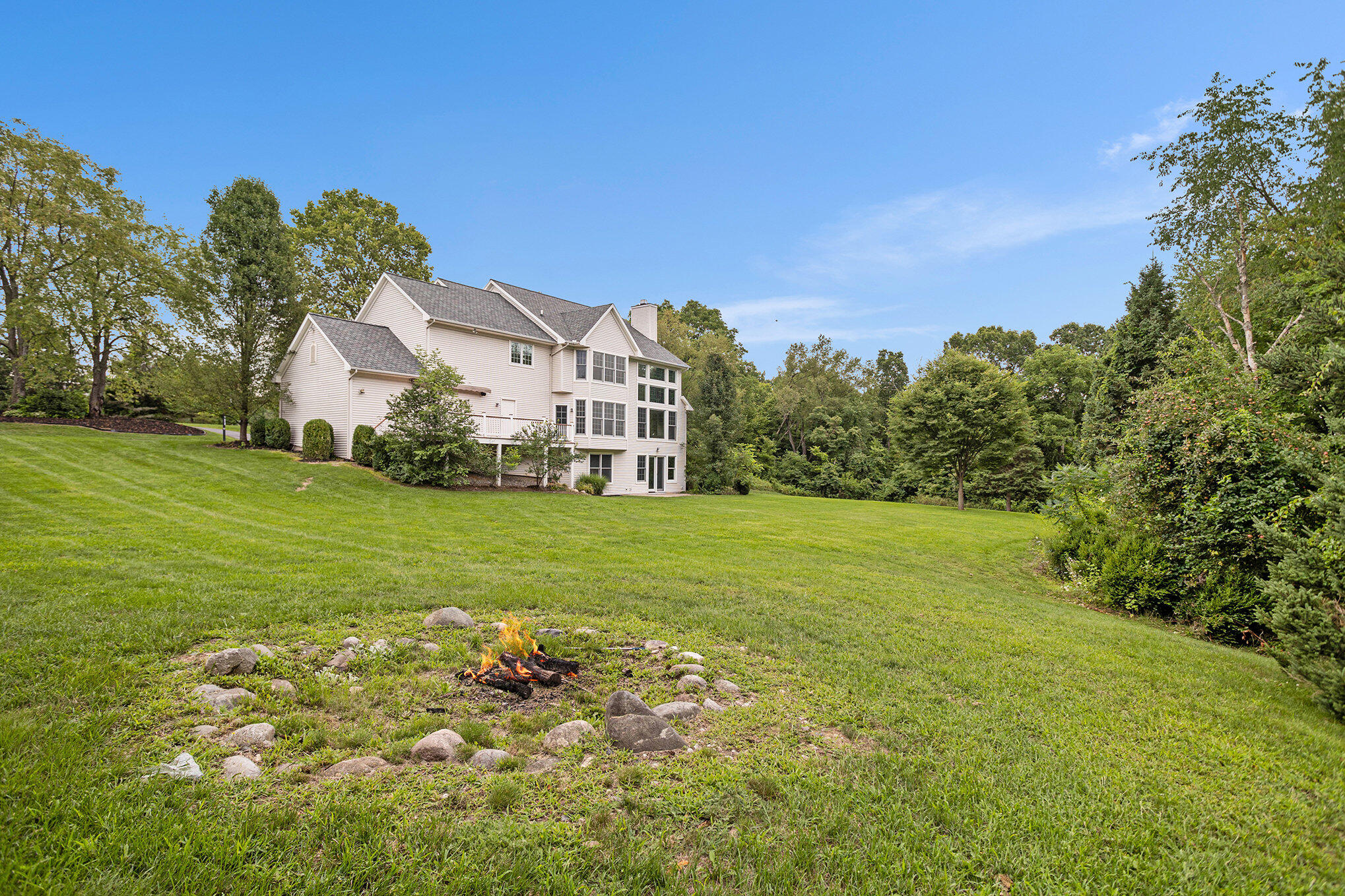 22601 Saddle Ridge Lane Battle Creek, MI 49017 - Photo 47 of 50 047_22601_saddle_ridge_ln_battle_creek_m
