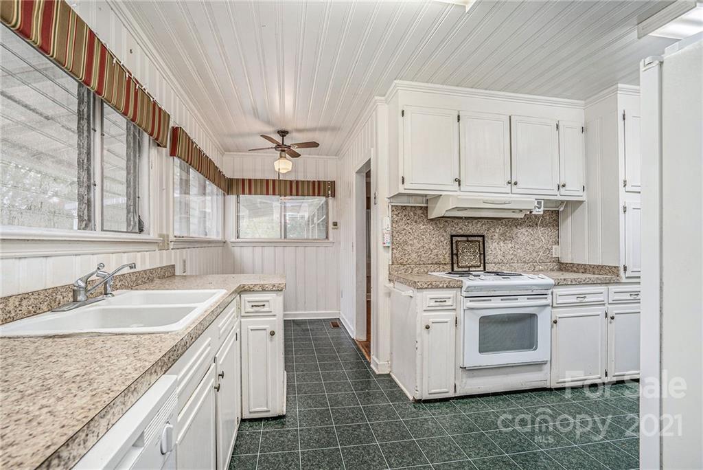409 State Road Cheraw, SC 29520 - Photo 16 of 32 Gallery Image 16