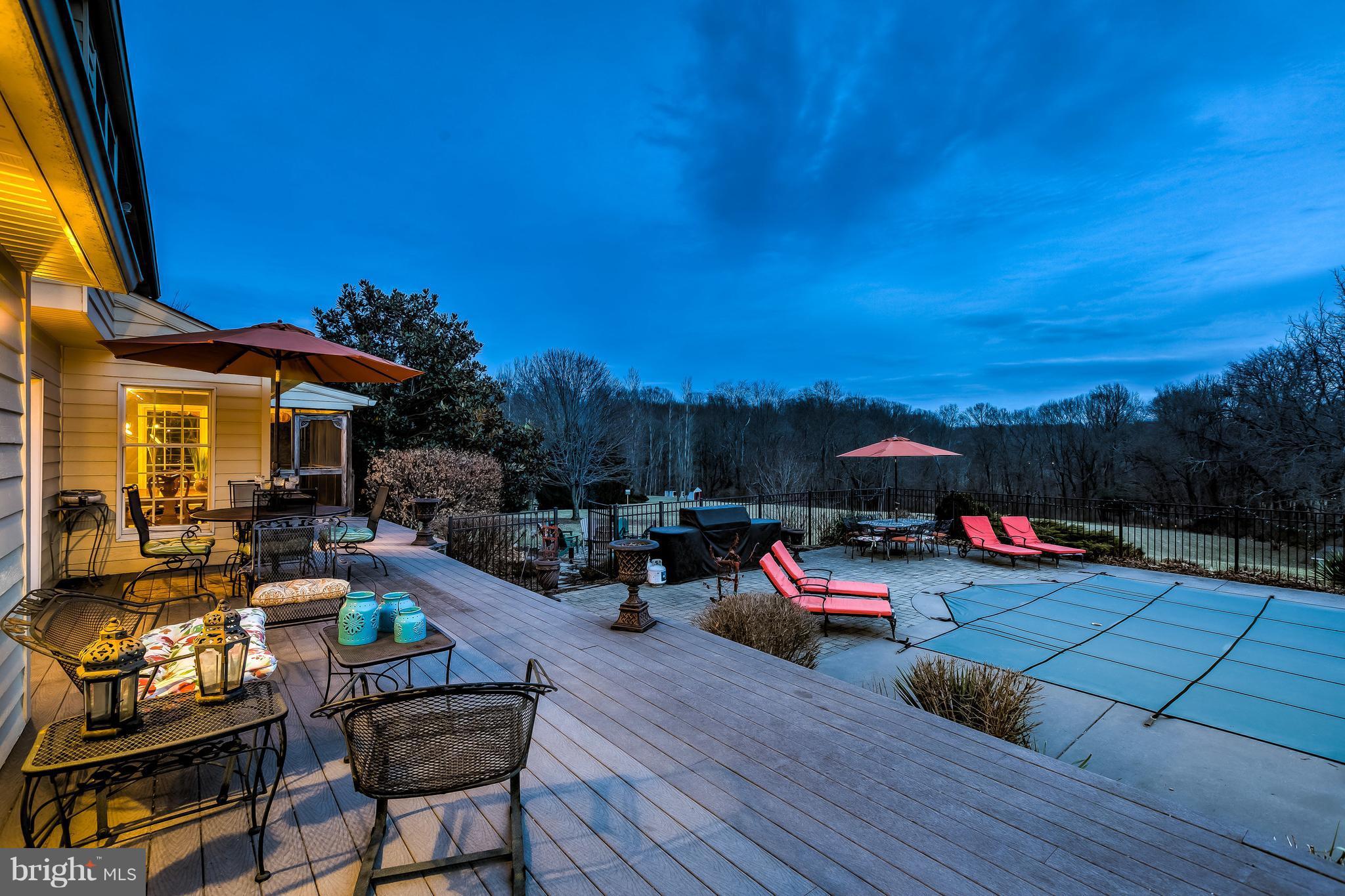2635 Stockton Road Phoenix, MD 21131 - Photo 4 of 26 a view of a chairs and tables in the patio