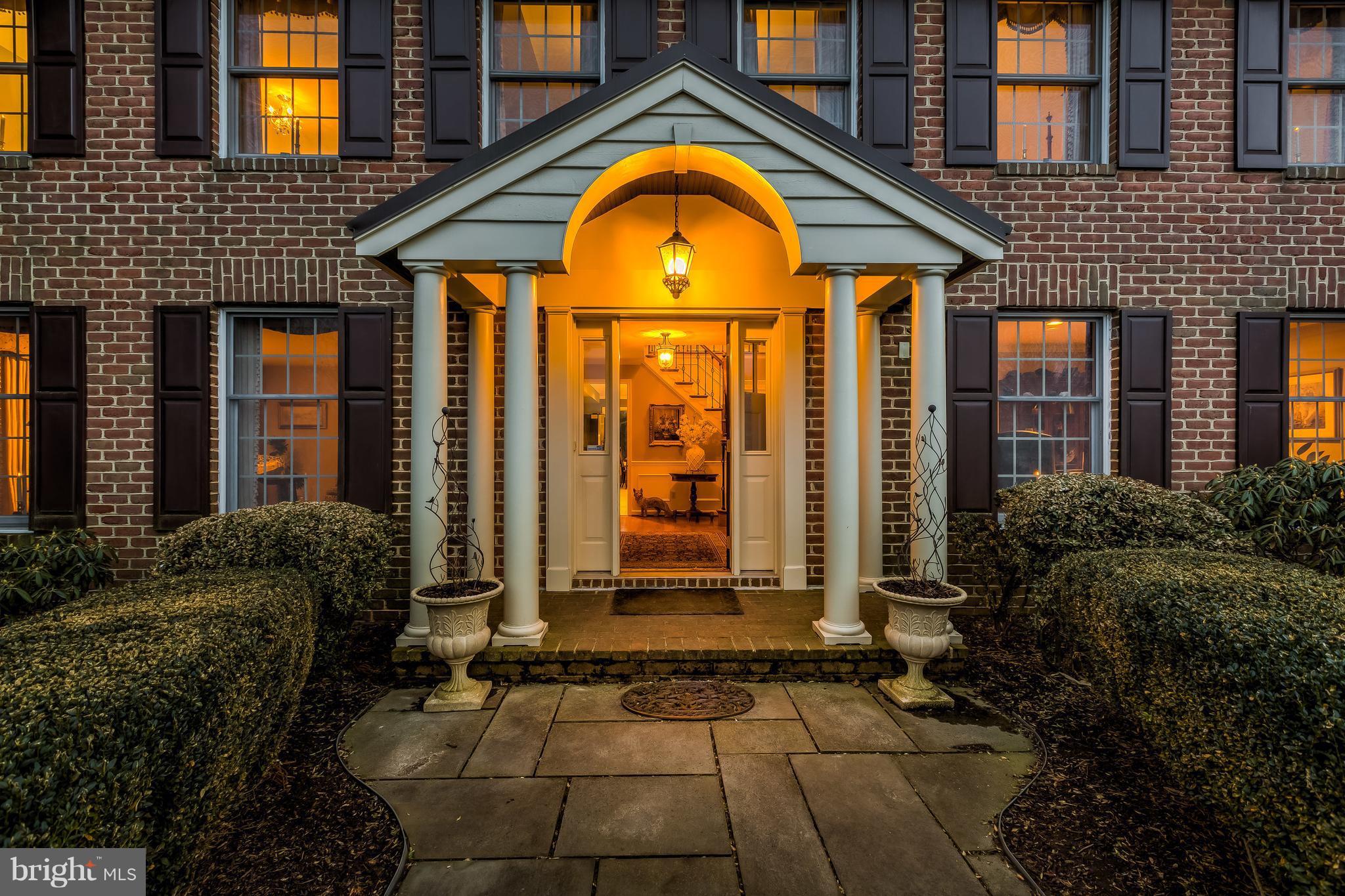 2635 Stockton Road Phoenix, MD 21131 - Photo 5 of 26 a front view of house having yard