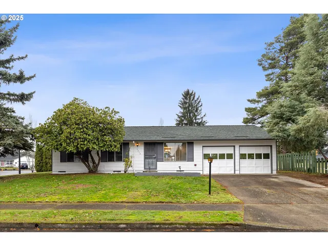 $370,000 | 3210 Northeast 2nd Court, Gresham, OR 97030