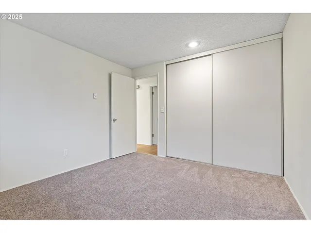 $370,000 | 3210 Northeast 2nd Court, Gresham, OR 97030