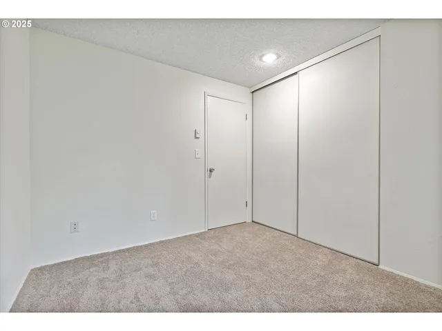 $370,000 | 3210 Northeast 2nd Court, Gresham, OR 97030