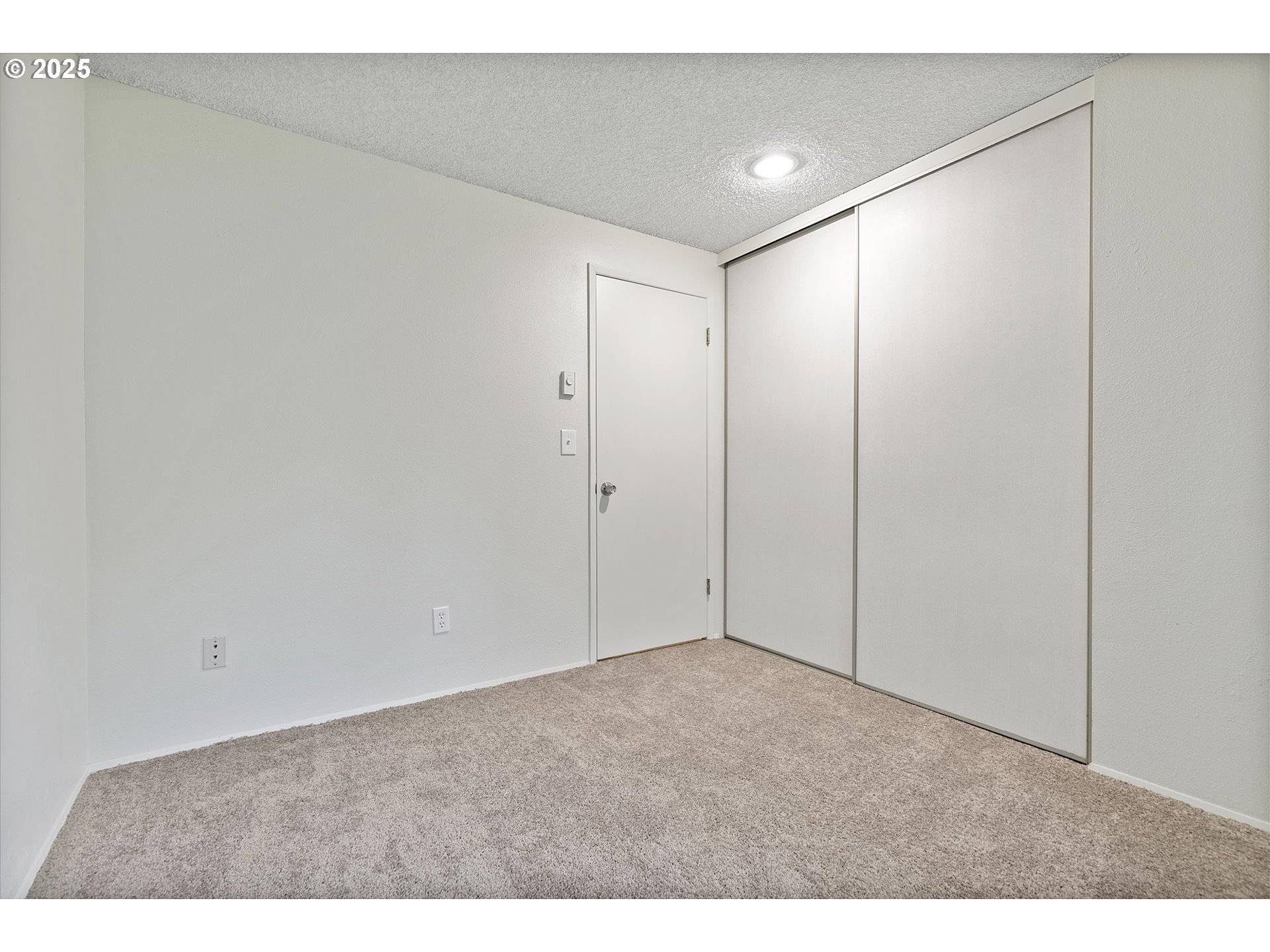 3210 Northeast 2nd Court Gresham, OR 97030 - Photo 19 of 28