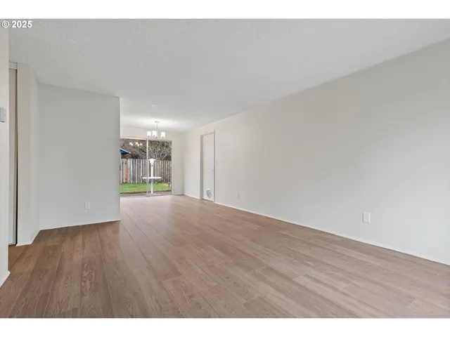 $370,000 | 3210 Northeast 2nd Court, Gresham, OR 97030