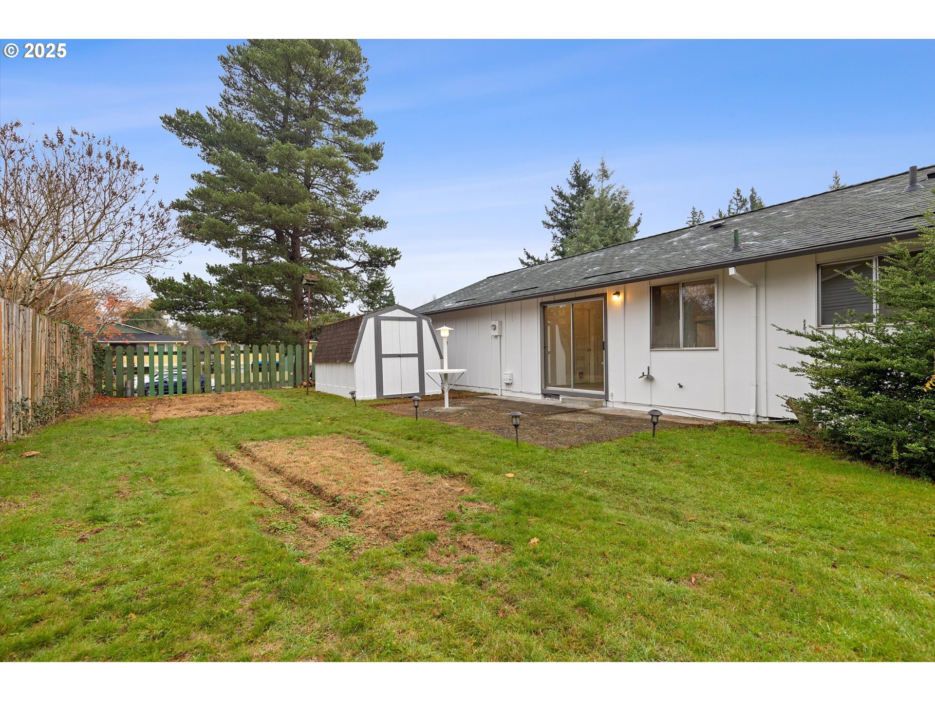 3210 Northeast 2nd Court Gresham, OR 97030 - Photo 25 of 28