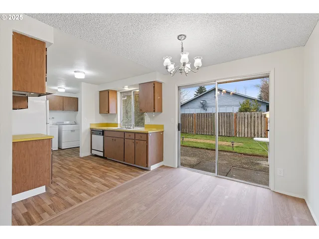 $370,000 | 3210 Northeast 2nd Court, Gresham, OR 97030