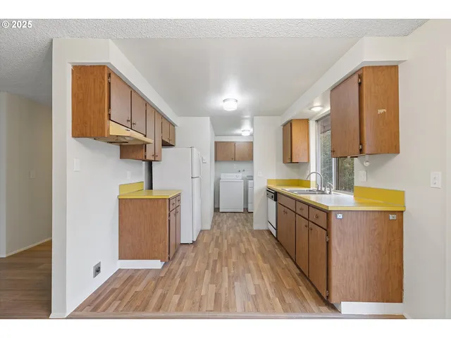 $370,000 | 3210 Northeast 2nd Court, Gresham, OR 97030