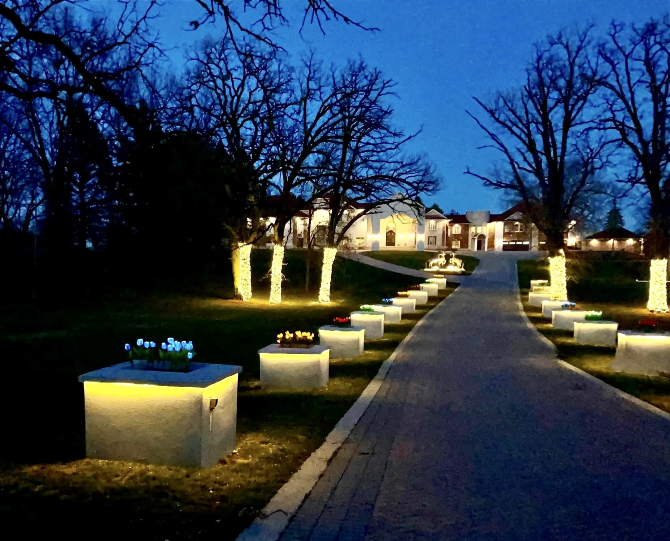 24575 Illinois Rte 59 Barrington, IL 60010 - Photo 53 of 60 a view of a patio with table and chairs with wooden floor and fence