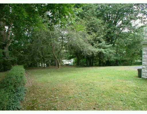 359 Goldsmith Road Pittsburgh, PA 15237 - Photo 7 of 7 Yard/Garden.