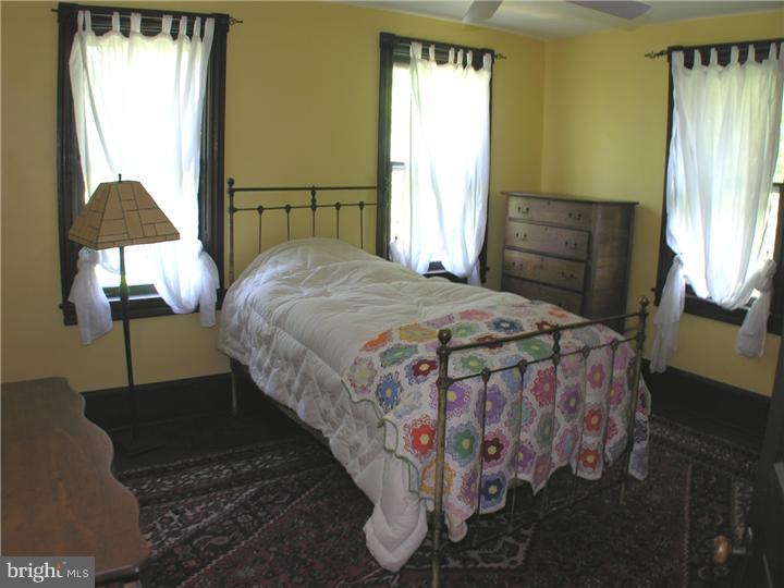 239 Chestnut Street Haddonfield, NJ 08033 - Photo 11 of 15 Gallery Image 11