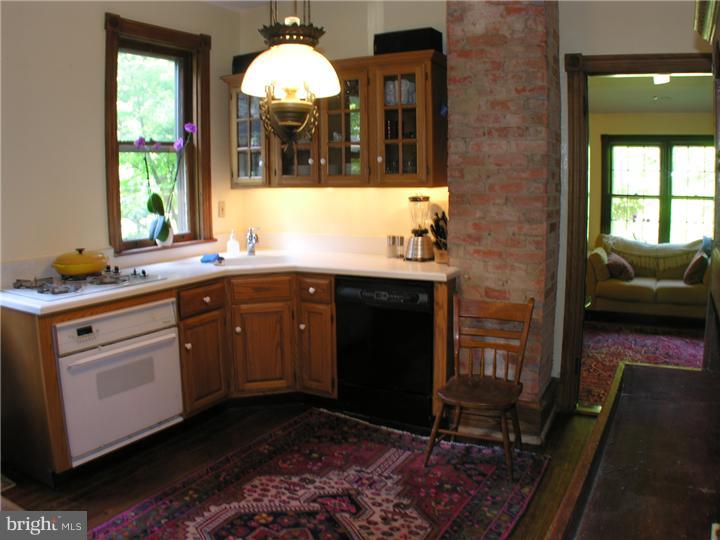 239 Chestnut Street Haddonfield, NJ 08033 - Photo 8 of 15 Gallery Image 8