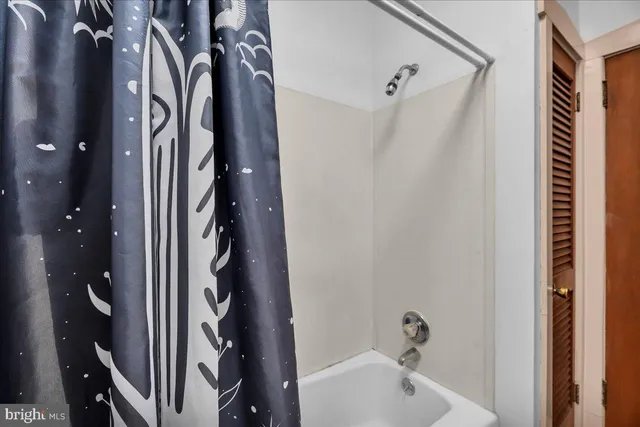 $250,000 | 304 East Linden Avenue, Lindenwold, NJ 08021